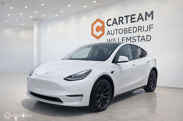 Tesla Model Y Long Range