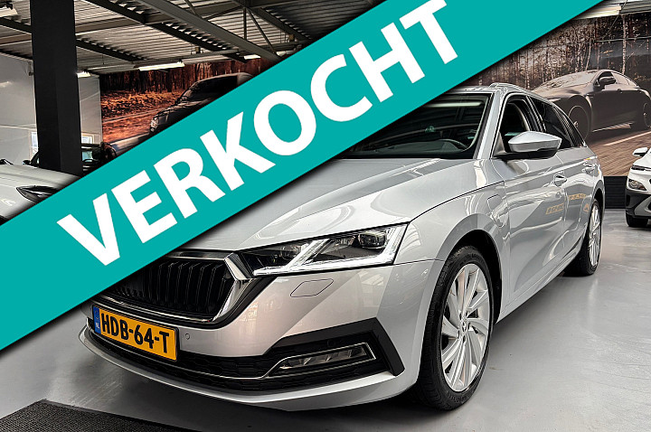 SKODA Octavia Combi 1.4 TSI iV PHEV Sportline Business / Panorama Dak (Verkocht)