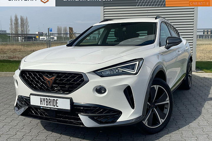 CUPRA Formentor 1.4 TSI e-Hybrid Essential 18 inch velgen, Sport interieur, nieuw staat! (incl. 12 maanden basis gar