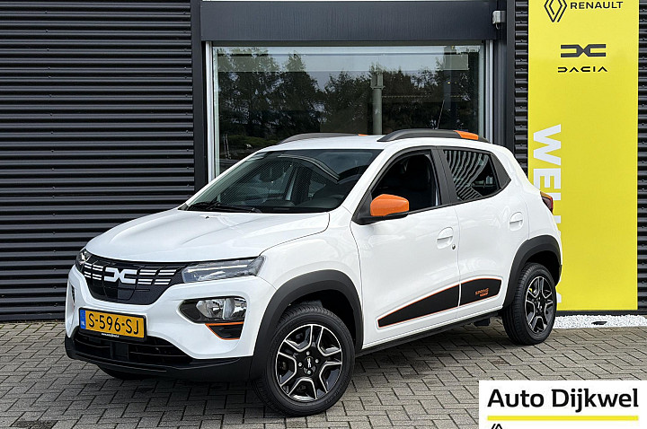 Dacia Spring Expression 27 kWh Lederen interieur, Camera, CCS Snelladen (o.a. Fastned), Apple / Android Auto